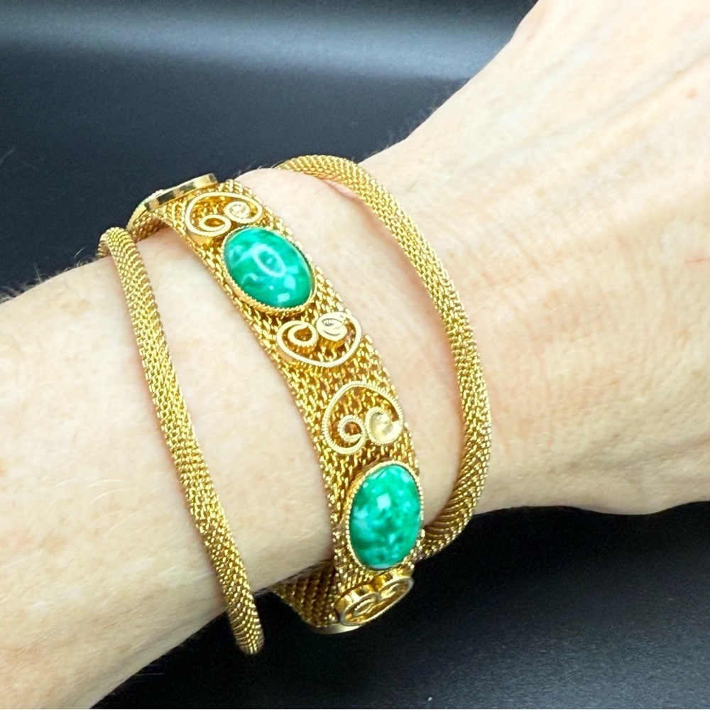 Vtg Gold Tone 3 Strand Green Glass Turquoise Cabochon Mesh Bracelet Egyptian